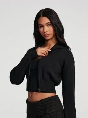 Victoria's Secret Cropped Cotton Fleece Lace-Up Jogger In Pure Black Size Medium